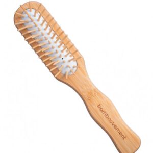 Cepillo de bambú sin plástico. Cabello.